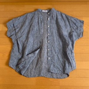 画像3: 前開きタックフリルブラウス (3)