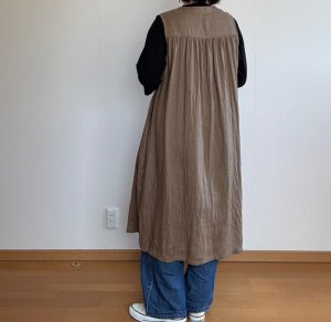 画像17: ギャザーロングジレ (17)