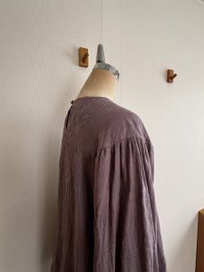 画像17: ラグランパフブラウス (17)