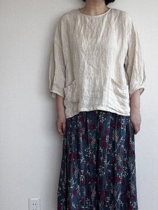 画像8: 袖口タックブラウス (8)