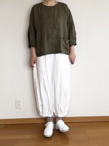 画像23: 袖口タックブラウス (23)